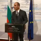 Цветан Цветанов напуска парламента