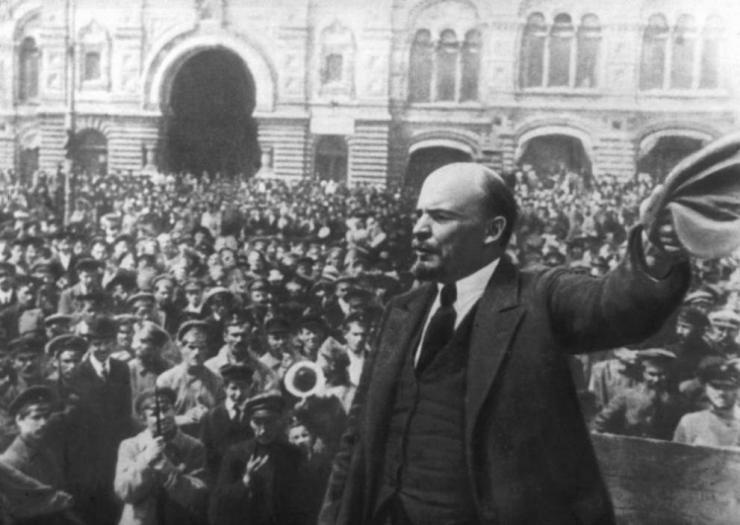 Комунистическата пропаганда създаде фалшив образ на Ленин 