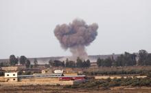 Десетки хиляди бягат от руските и сирийските бомби
