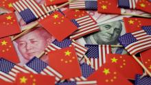 Отчаяният опит на Китай да неутрализира ефекта от санкциите на САЩ е нож с две остриета