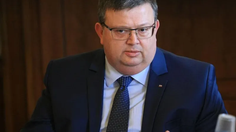 Сотир Цацаров