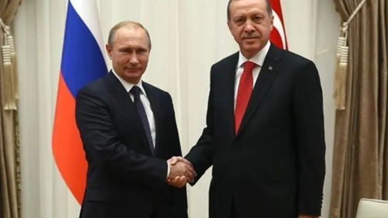 Днешната среща на Путин и Ердоган е трета за тази година. Миналата са разговаряли 25 пъти на четири очи 