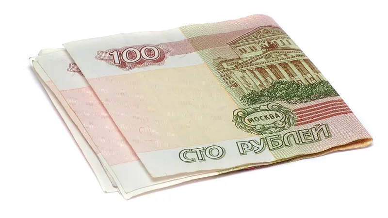 Руснаците все по-често вземат кредит, за да оцелеят до заплата
