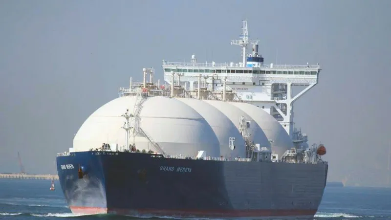 Доставките на втечнен газ в Европа принудиха Газпром да свали цените